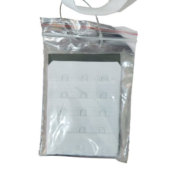 Underoutfit The Satin Grace 3D Molded White Bra New with Tags Size XL Style 1258 - Picture 8 of 14